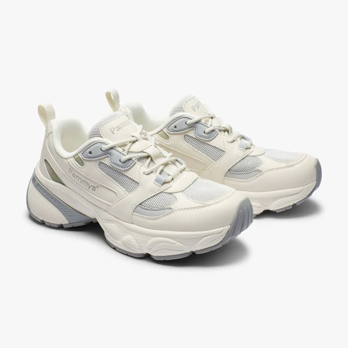 retro-sneaker-11_700x