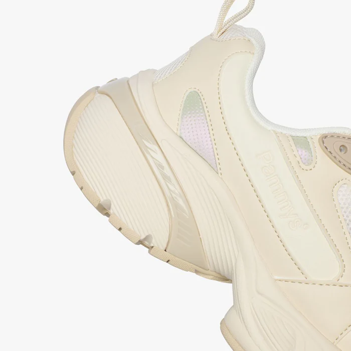 retro-sneaker-15_700x