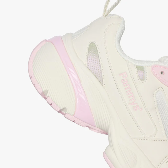 retro-sneaker-6_700x